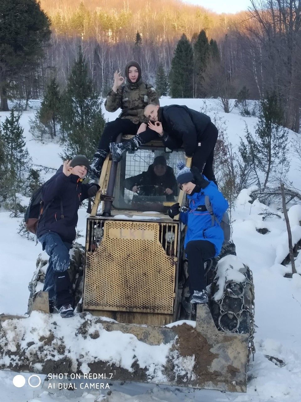 Biała szkoła klasy UMBO