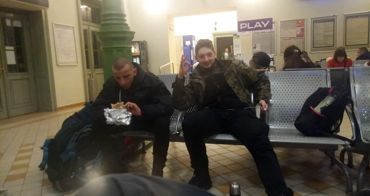 Biała szkoła klasy UMBO